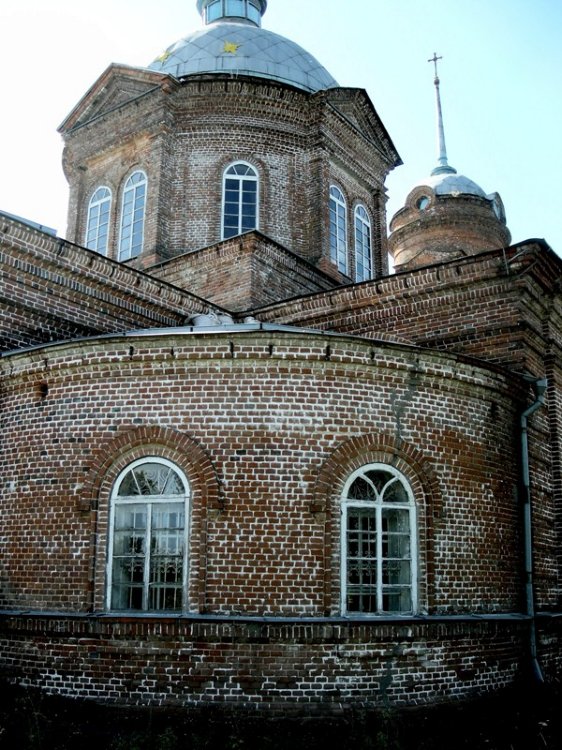 Церковь Покрова Пресвятой Богородицы, Бобрава (Беловский район, Курская область). архитектурные детали