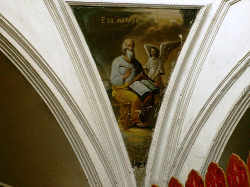 Церковь Параскевы Пятницы, Песчаное (Беловский район, Курская область). интерьер и убранство