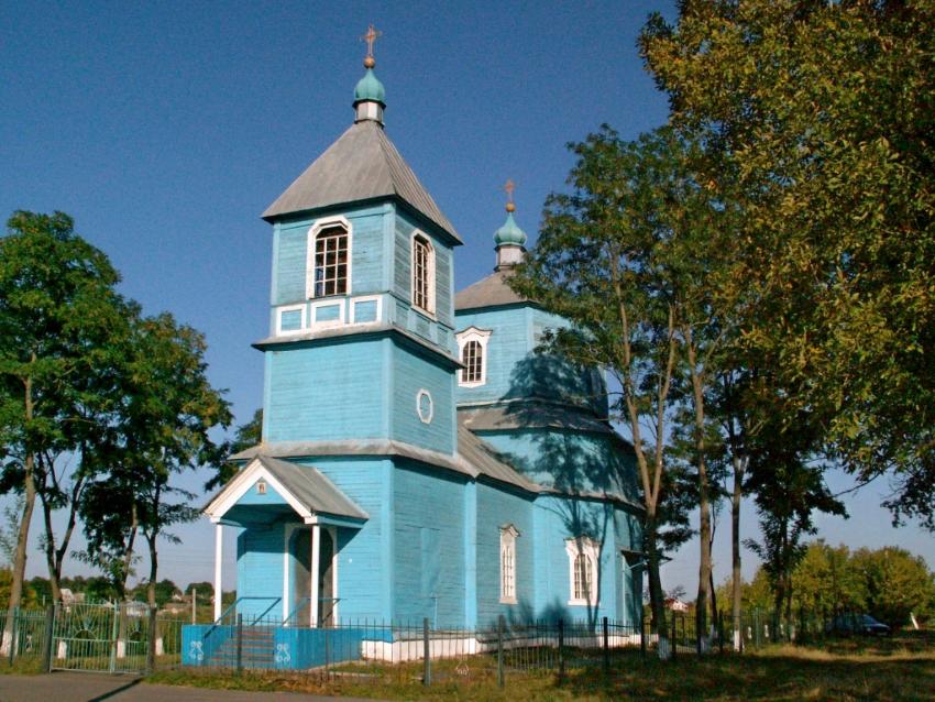 Щеголёк. Церковь Михаила Архангела. общий вид в ландшафте
