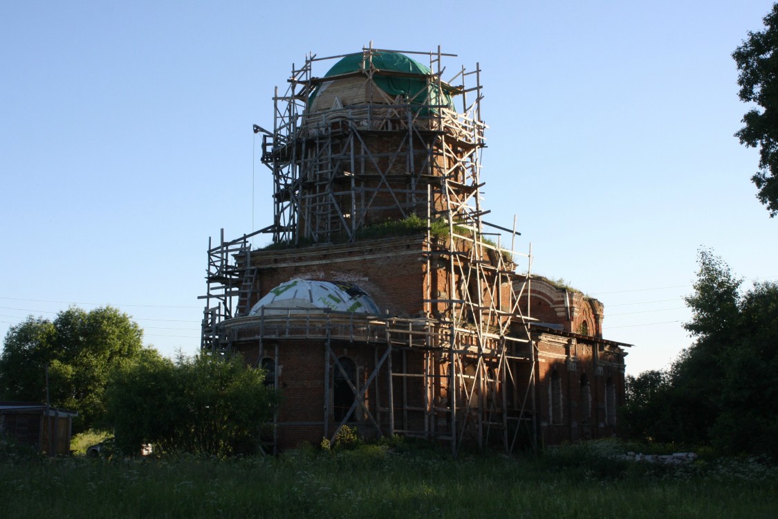 Прудищи. Церковь Покрова Пресвятой Богородицы. фасады