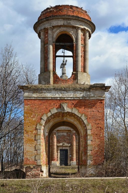 Аксиньино. Церковь Спаса Нерукотворного Образа. фасады, Вид на колокольню с запада