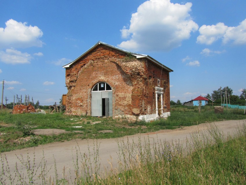 Гати. Церковь Троицы Живоначальной. фасады, вид с юго-запада