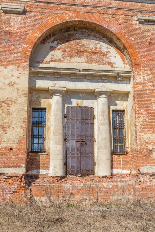 Церковь Михаила Архангела, Тулубьево (Венёвский район, Тульская область). фасады, Южный портал