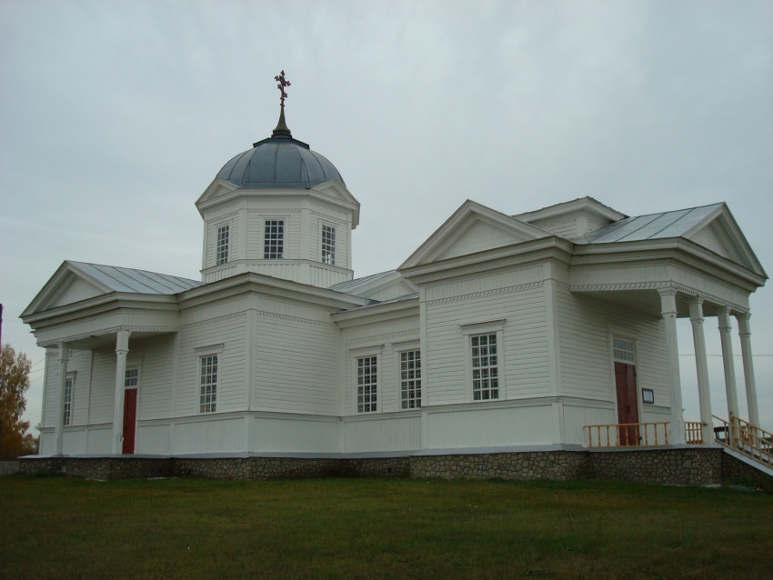 Церковь Вознесения Господня, Романовка (Дмитриевский район, Курская область). фасады
