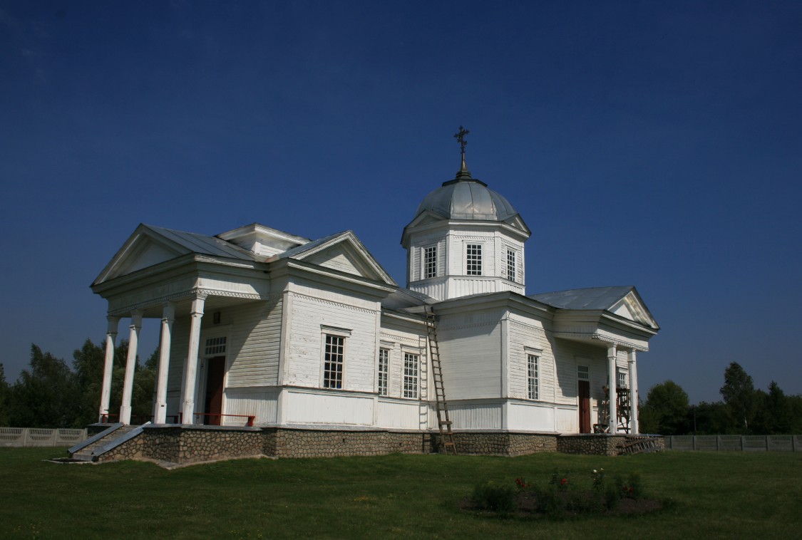 Церковь Вознесения Господня, Романовка (Дмитриевский район, Курская область). фасады