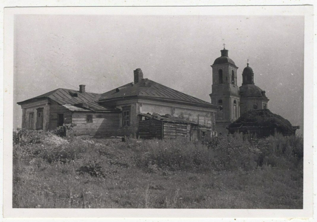 Церковь Покрова Пресвятой Богородицы, Красная Долина (Касторенский район, Курская область). архивная фотография, Фото 1942 г. с аукциона e-bay.de