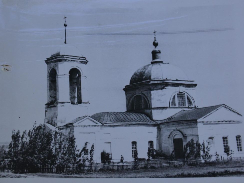 Церковь Димитрия Солунского, Успенка (Касторенский район, Курская область). архивная фотография, Дмитриевская церковь. Архивное фото, дата съёмки неизвестна.