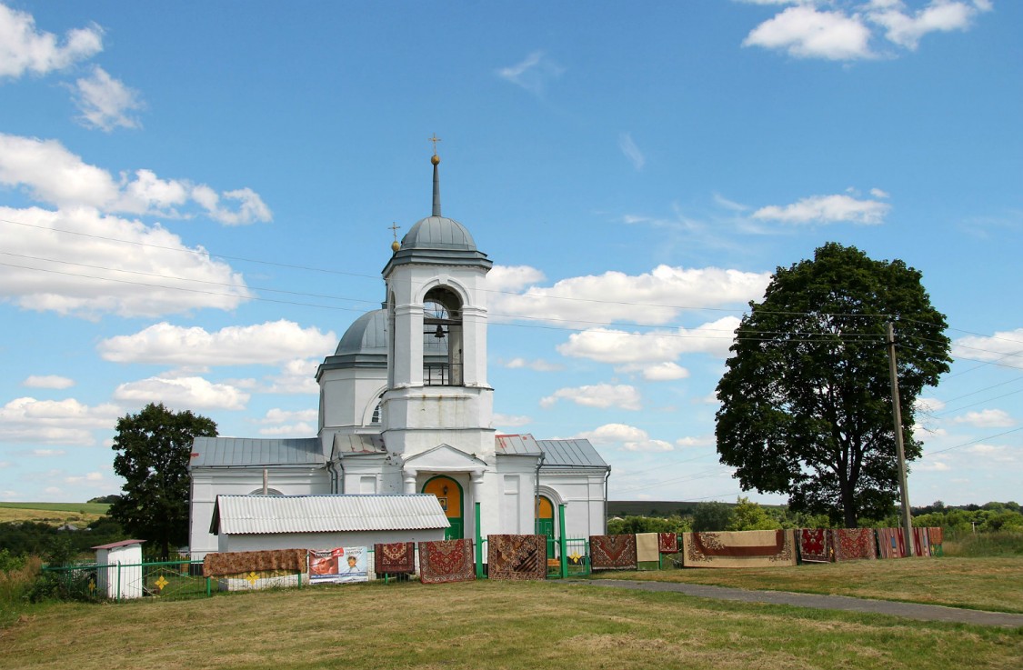 Церковь Димитрия Солунского, Успенка (Касторенский район, Курская область). фасады