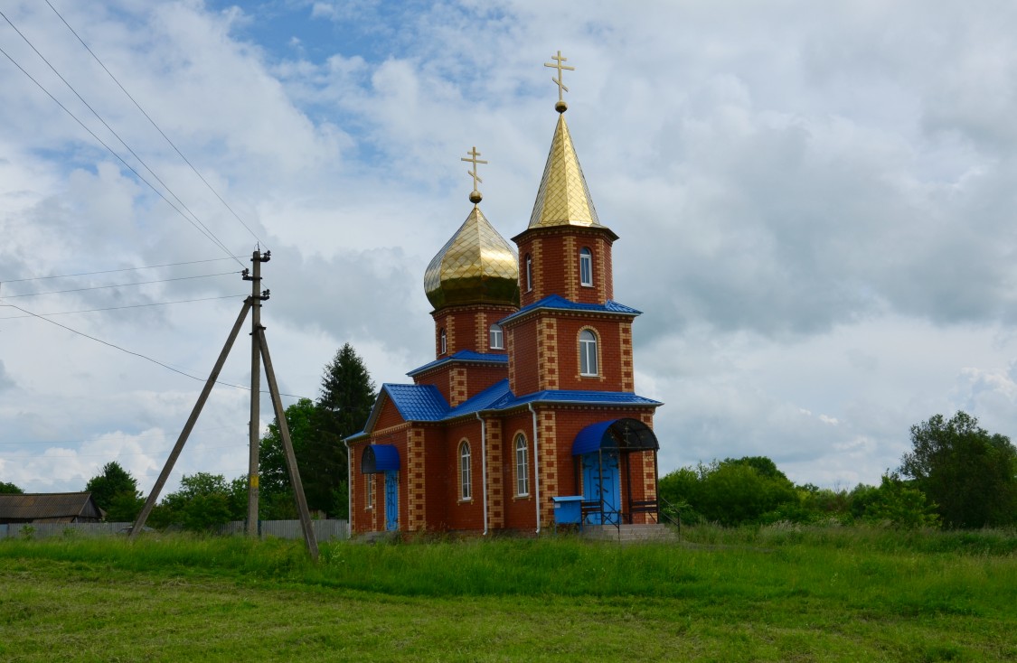 Жигаево. Церковь Покрова Пресвятой Богородицы. общий вид в ландшафте