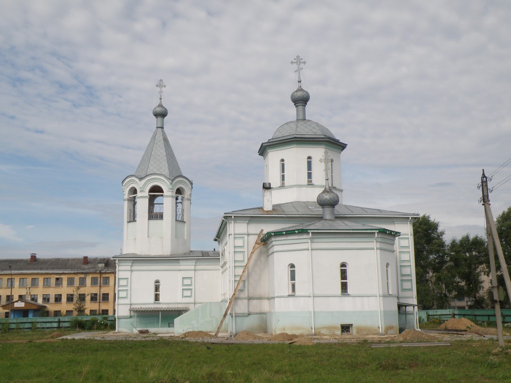 Церковь Серафима Саровского, Харовск (Харовский район, Вологодская область). фасады