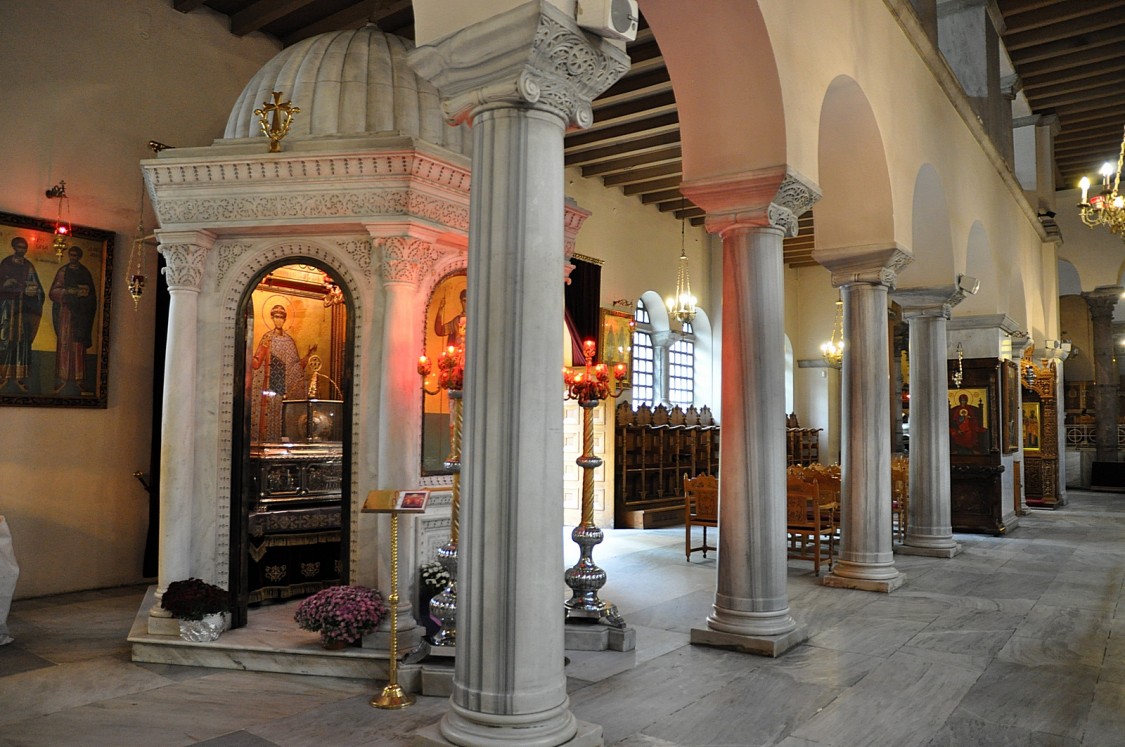 Салоники (Θεσσαλονίκη). Церковь Димитрия Солунского. интерьер и убранство