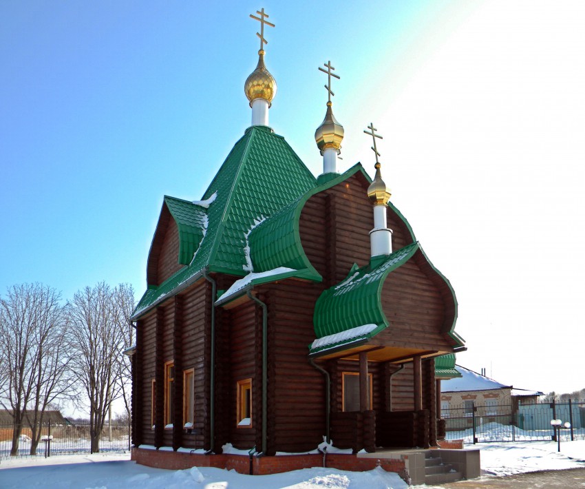 Церковь Димитрия Ростовского, Дмитриевка (Ракитянский район, Белгородская область). общий вид в ландшафте