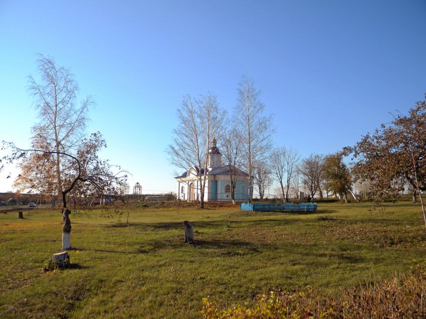 Церковь Успения Пресвятой Богородицы, Луценково (Алексеевский район, Белгородская область). общий вид в ландшафте