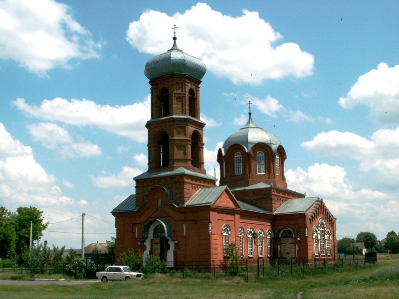 Церковь Тихона Задонского, Нижняя Серебрянка (Ровеньский район, Белгородская область). общий вид в ландшафте