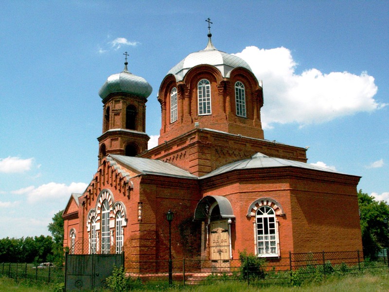 Церковь Тихона Задонского, Нижняя Серебрянка (Ровеньский район, Белгородская область). общий вид в ландшафте