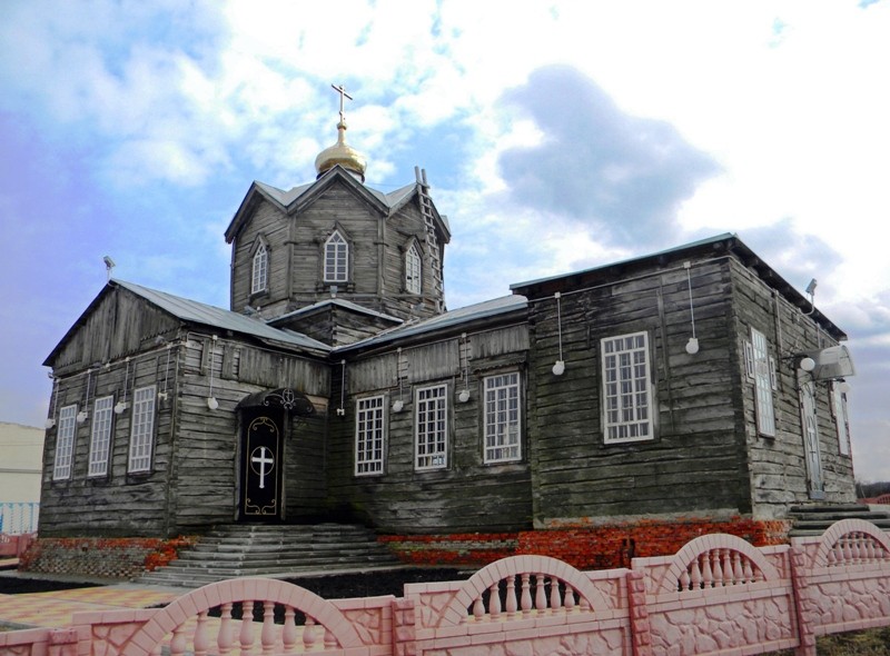 Захарово. Церковь Покрова Пресвятой Богородицы. общий вид в ландшафте