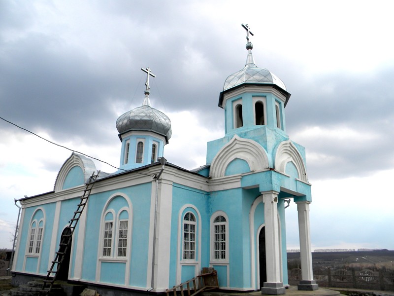 Ольшанка. Церковь Троицы Живоначальной. фасады