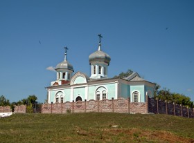 Ольшанка. Церковь Троицы Живоначальной