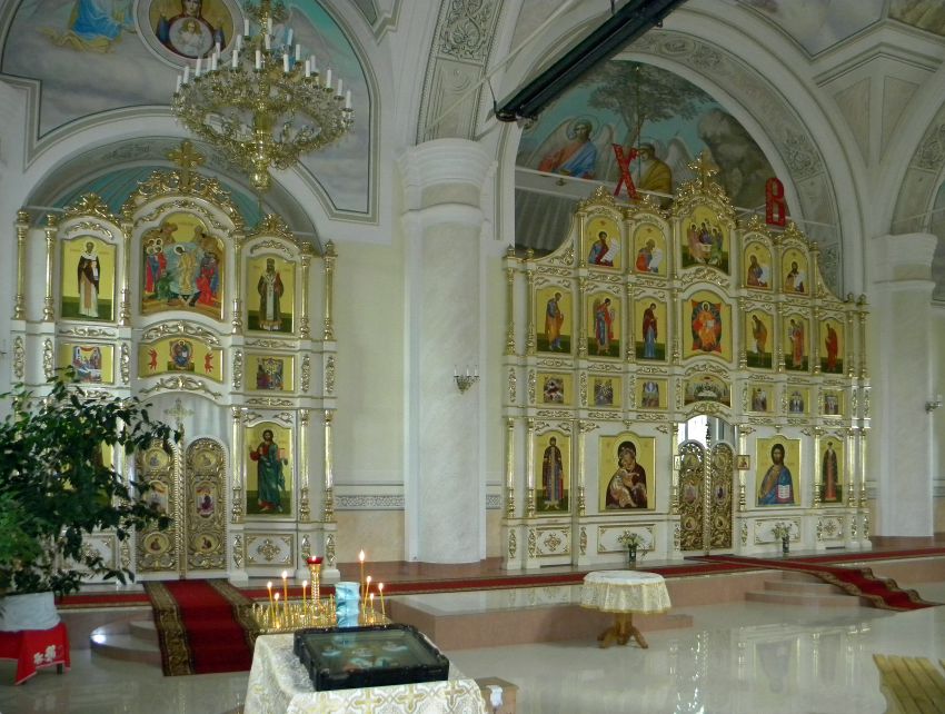 Церковь Троицы Живоначальной, Муром (Шебекинский район, Белгородская область). интерьер и убранство