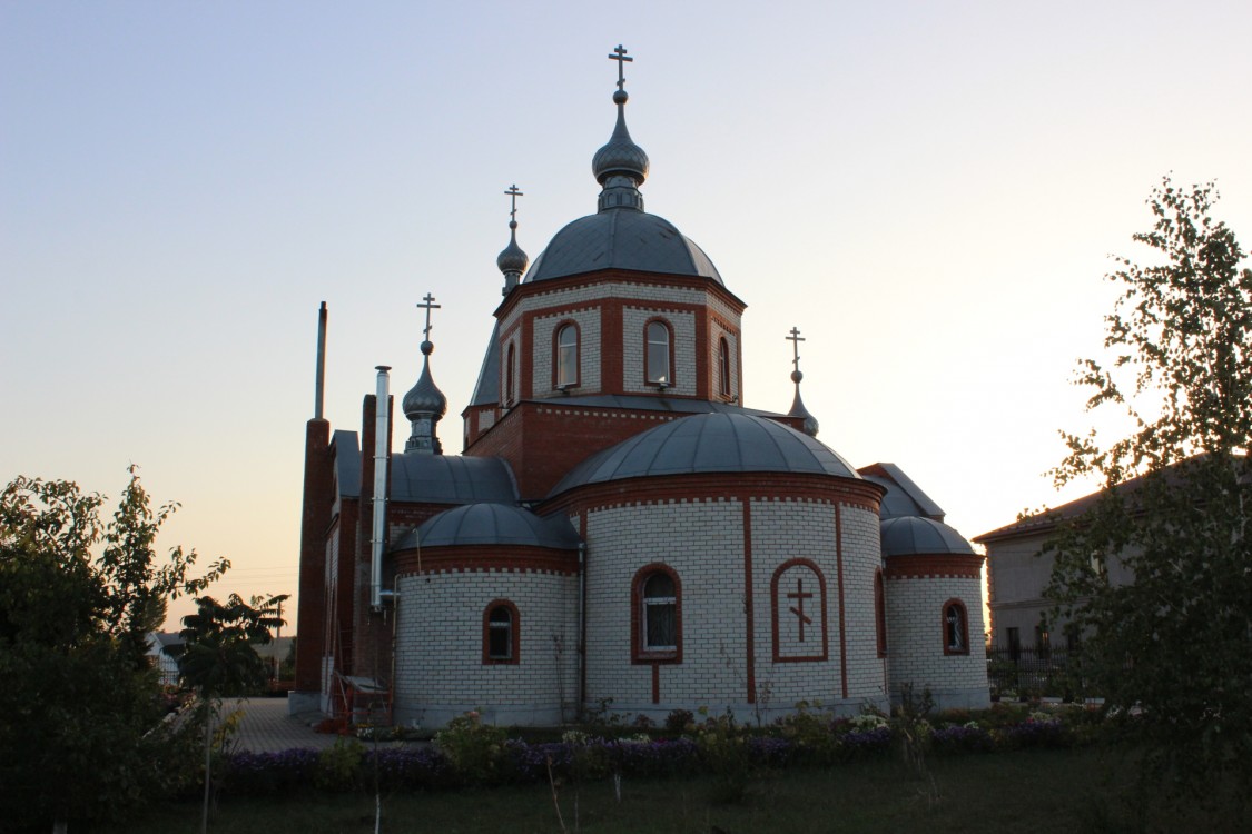 Маслова Пристань. Церковь Михаила Архангела. фасады