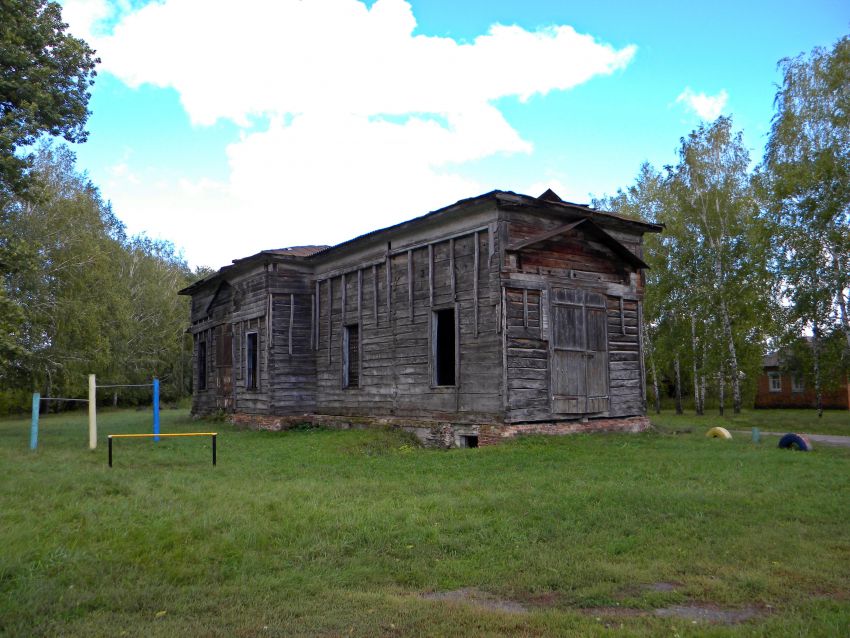 Дмитриевка. Церковь Димитрия Солунского. общий вид в ландшафте