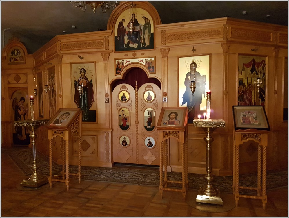 Спасо-Преображенский монастырь. Надвратная церковь Введения во храм Пресвятой Богородицы, Ярославль (Ярославль, город, Ярославская область). интерьер и убранство