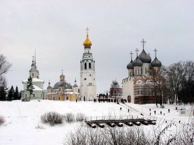 Вологда. Архиерейский двор. фасады