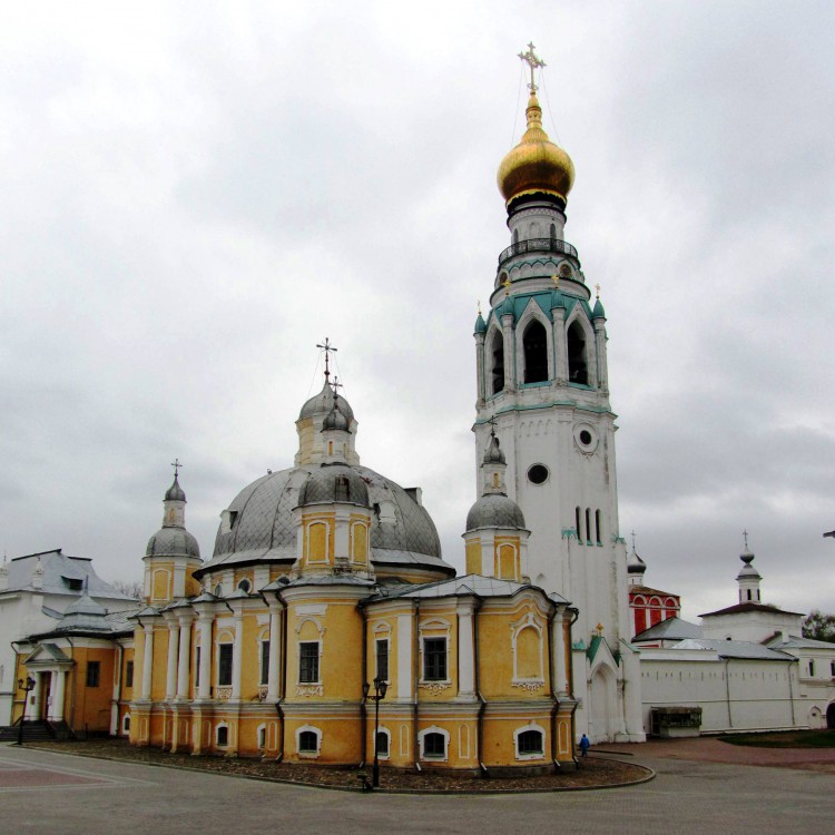 Где находится воскресенский собор в вологде