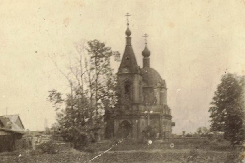 Восточный. Церковь Димитрия Солунского в Щитникове (старая). архивная фотография
