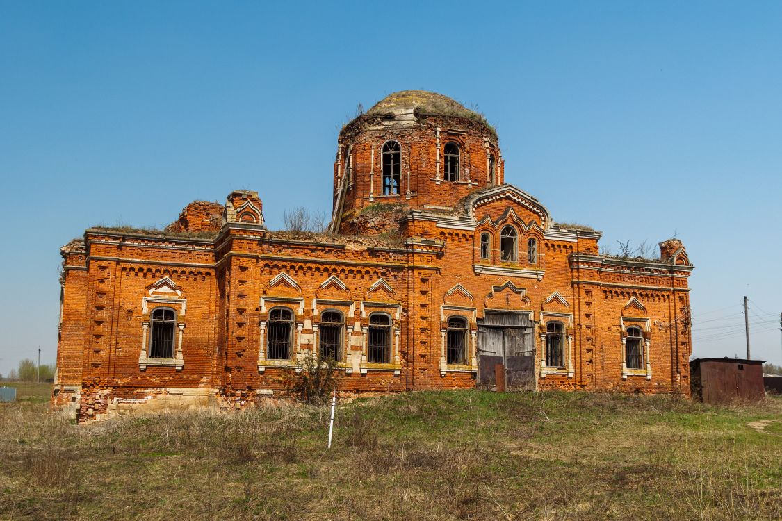 Церковь Покрова Пресвятой Богородицы, Денисово (Ясногорский район, Тульская область). общий вид в ландшафте, Денисово. Церковь Покрова Пресвятой Богородицы