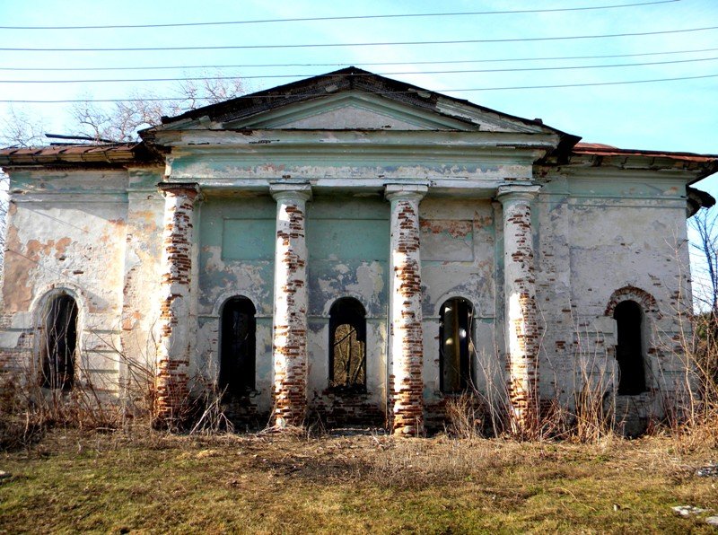 Церковь Успения Пресвятой Богородицы, Маломихайловка (Шебекинский район, Белгородская область). общий вид в ландшафте