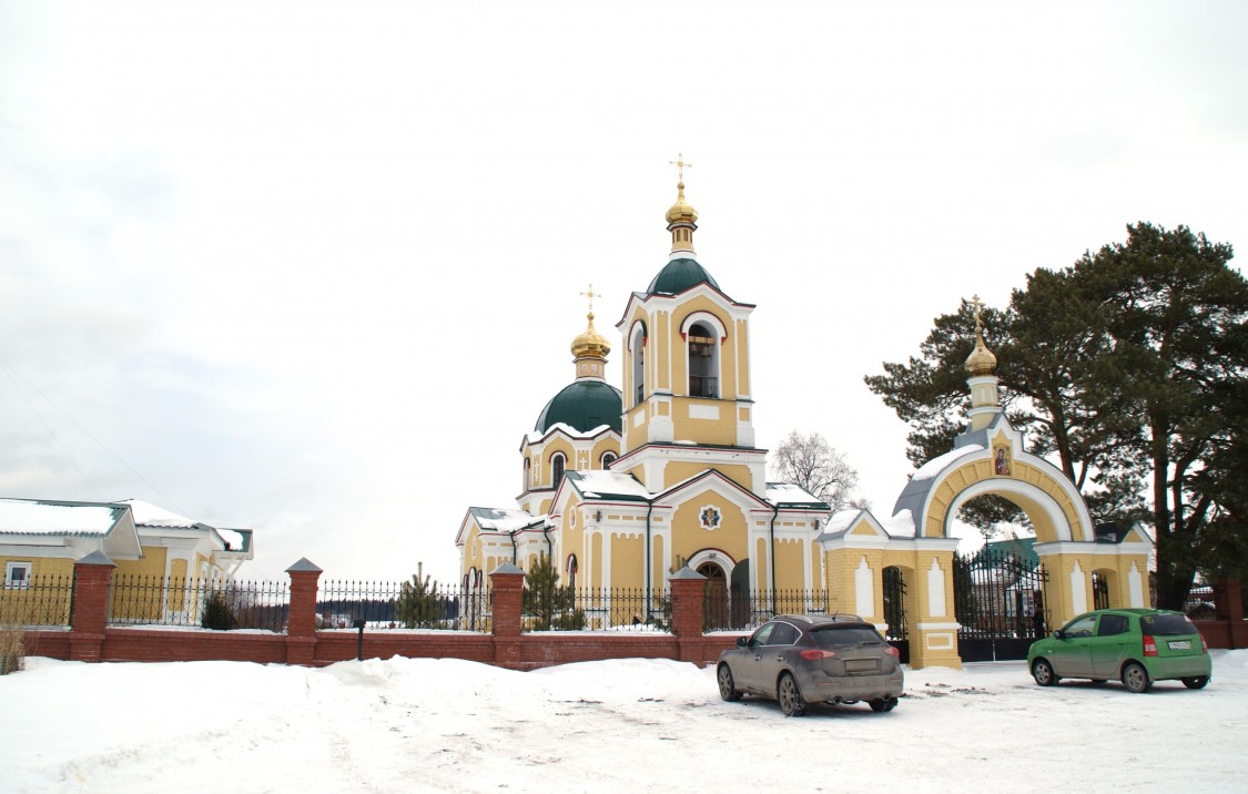 Кольцово. Церковь Николая Чудотворца. общий вид в ландшафте