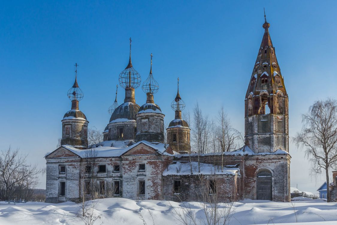 Остров. Церковь Воскресения Христова. фасады, Вид с севера