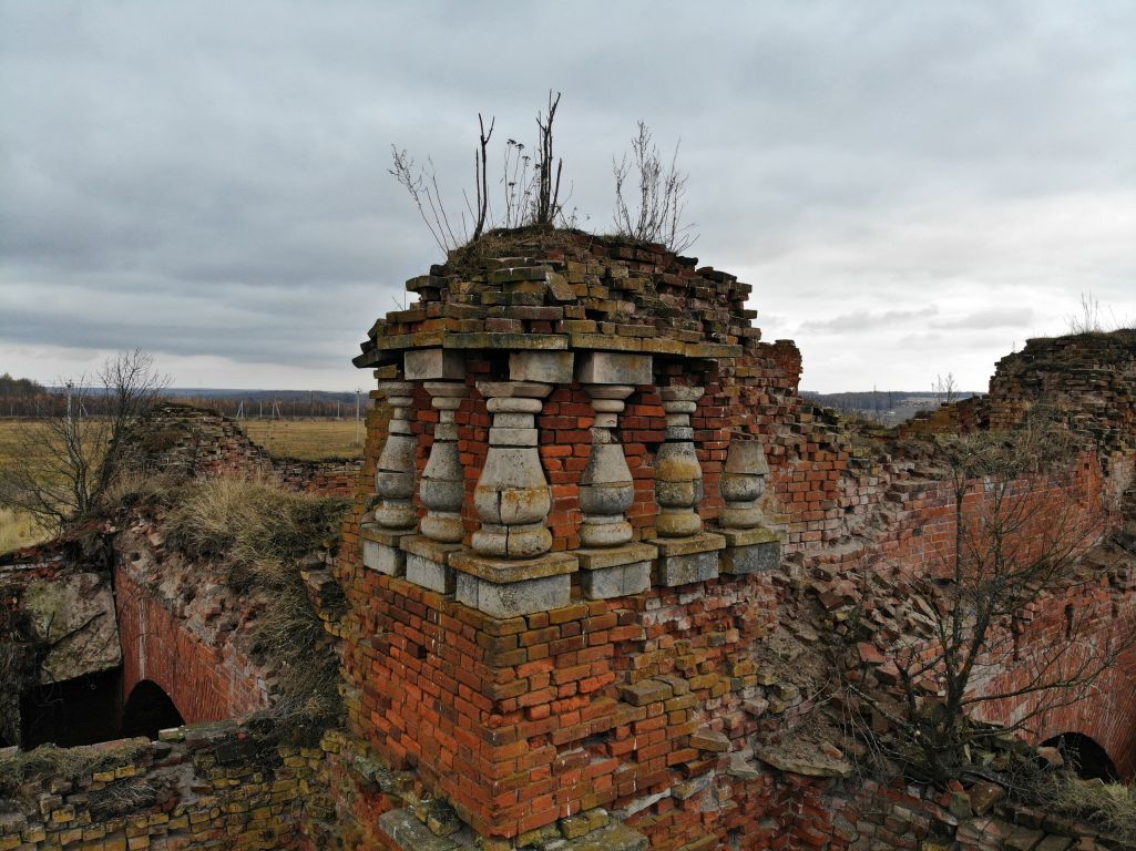 Церковь Николая Чудотворца, Каверино (Ясногорский район, Тульская область). архитектурные детали