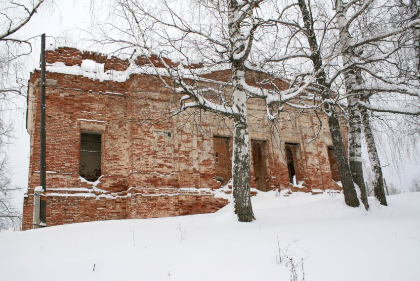 Церковь Георгия Победоносца, Юрич (Карагайский район, Пермский край). фасады