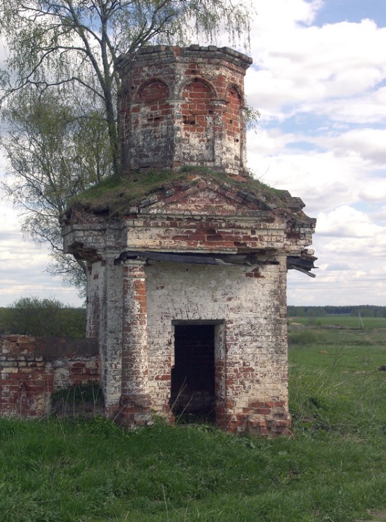Церковь Воскресения Христова, Остров (Гаврилов-Ямский район, Ярославская область). дополнительная информация, Башня в ограде