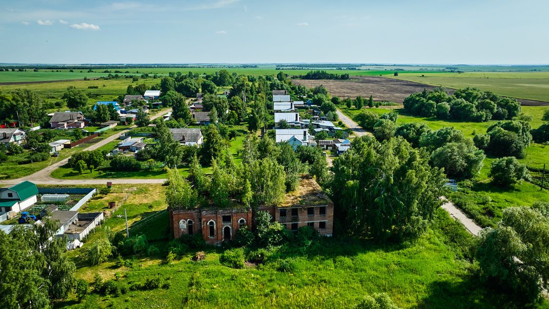 Церковь Рождества Христова, Спасские Выселки (Захаровский район, Рязанская область). общий вид в ландшафте