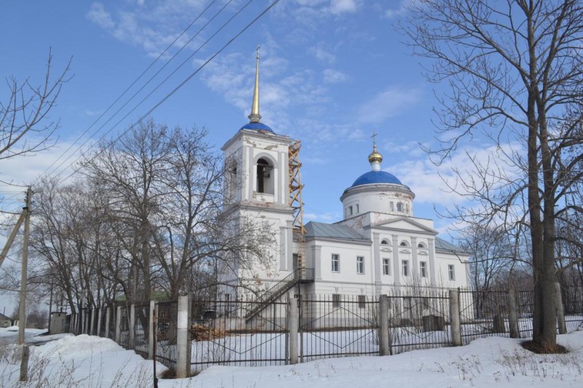 Церковь Успения Пресвятой Богородицы, Екимовка (Рязанский район, Рязанская область). общий вид в ландшафте
