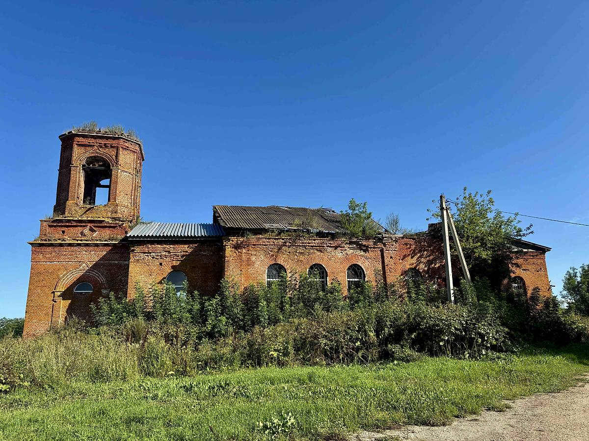 фасады. Церковь Димитрия Солунского, Окуньково (Захаровский район, Рязанская область)