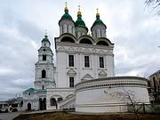 Кремль, слева направо: Соборная колокольня, Успенский собор, Лобное место<br>, Астрахань, Астрахань, город, Астраханская область