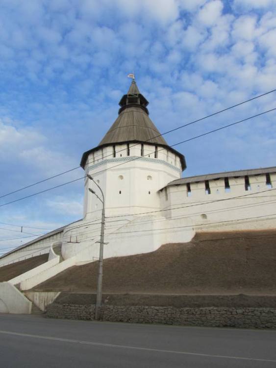 Астрахань. Кремль. дополнительная информация, башня Красные Ворота