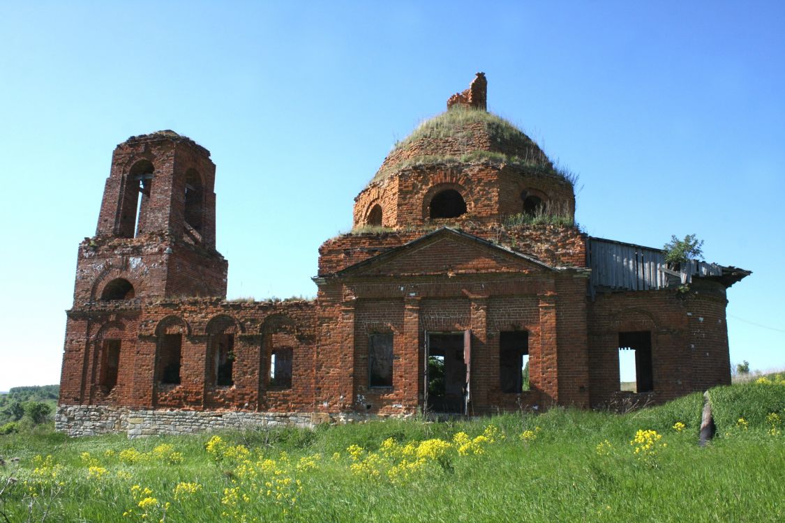 Драгуны. Церковь Михаила Архангела. фасады