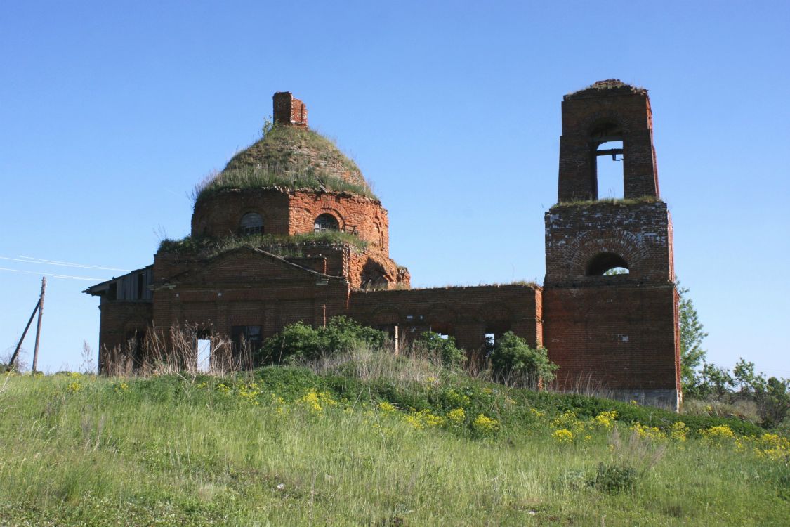 Драгуны. Церковь Михаила Архангела. фасады