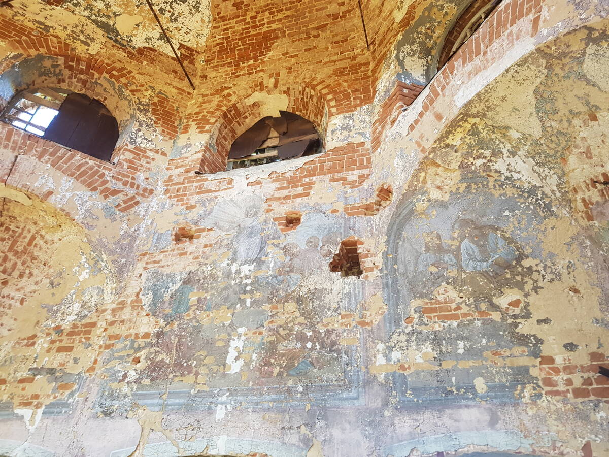 Церковь Михаила Архангела, Драгуны (Щёкинский район, Тульская область). интерьер и убранство