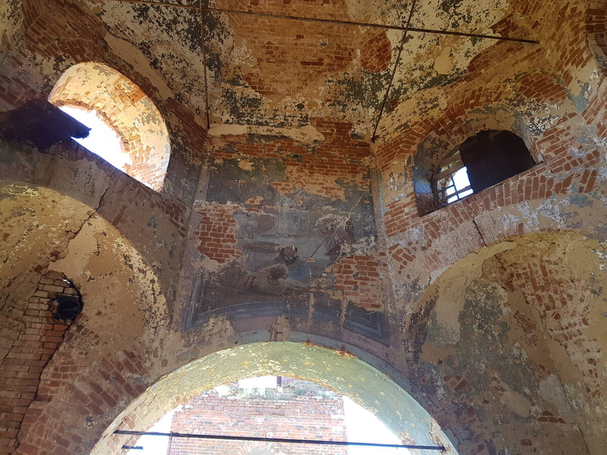 Церковь Михаила Архангела, Драгуны (Щёкинский район, Тульская область). интерьер и убранство
