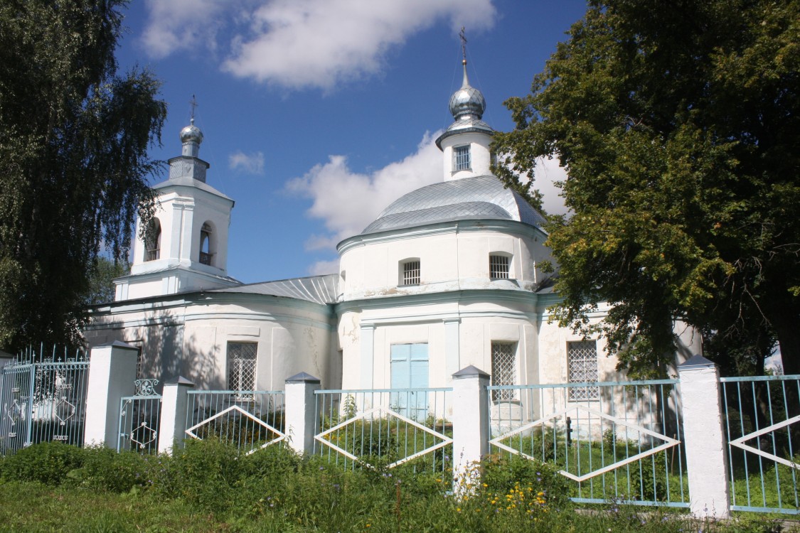 Малинки. Церковь Михаила Архангела. фасады