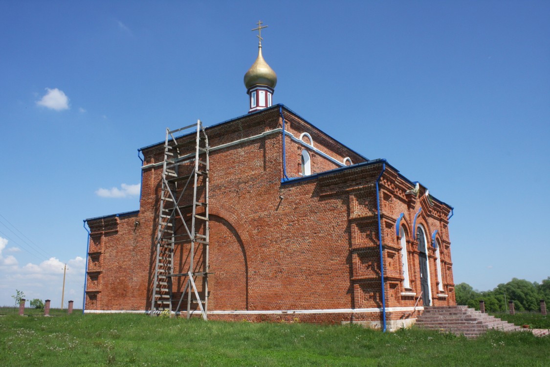 Солнечное. Церковь Покрова Пресвятой Богородицы. фасады