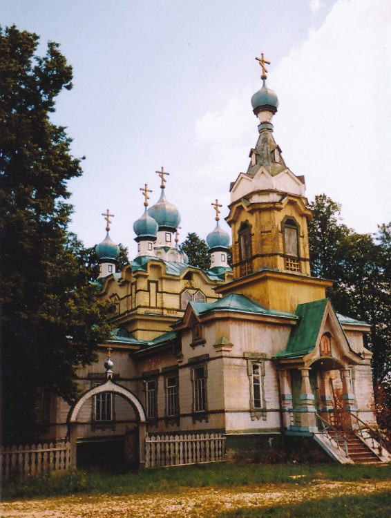 Некрасовка. Церковь Николая Чудотворца. фасады
