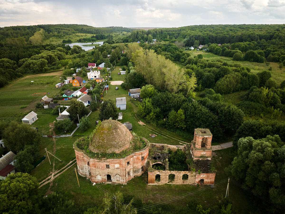 Церковь Вознесения Господня, Мишино (Михайловский район, Рязанская область). общий вид в ландшафте