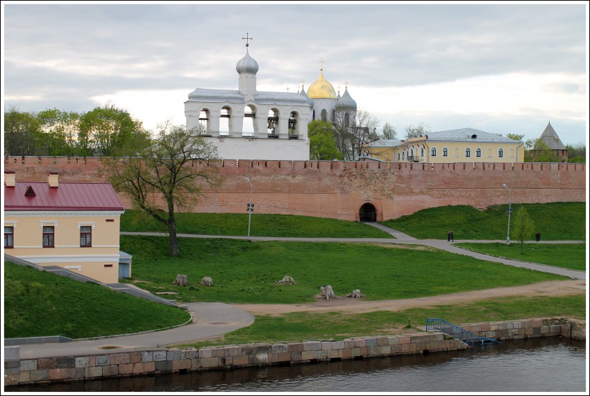 Кремль, Великий Новгород (Великий Новгород, город, Новгородская область). общий вид в ландшафте